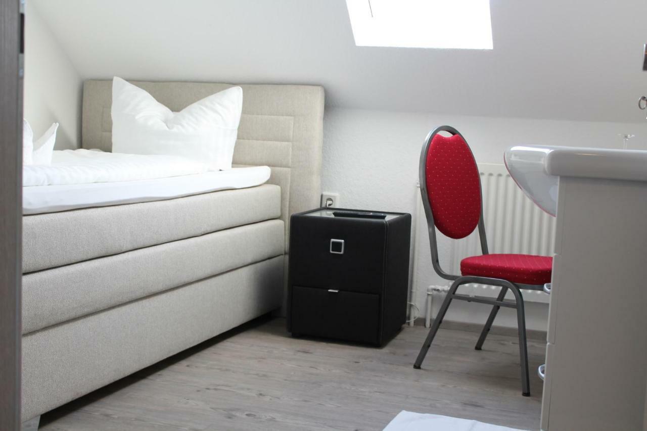 Gastehaus Hubertushof - 24H Check-In Hotel Hausen  Bagian luar foto