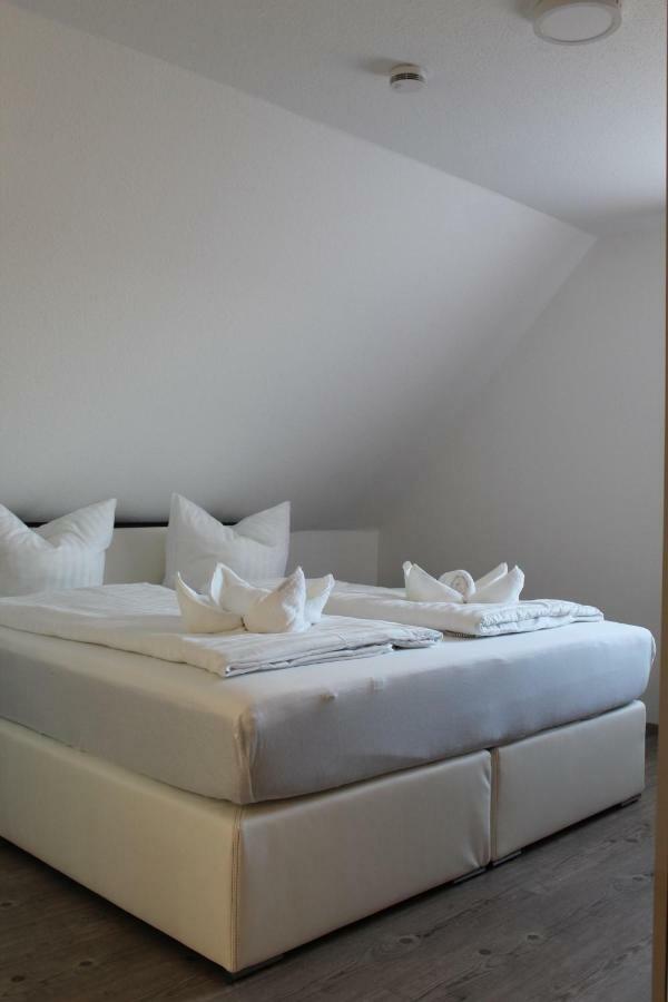 Gastehaus Hubertushof - 24H Check-In Hotel Hausen  Bagian luar foto